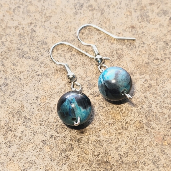 Agate Stone Bead Earrings - Picture 5 of 5
